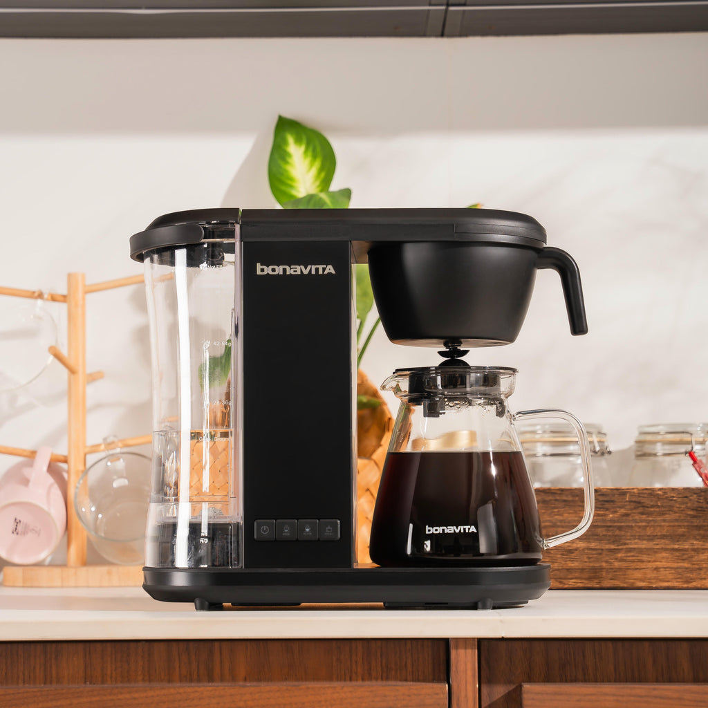 Enthusiast 8-Cup Drip Coffee Brewer with 1.3L Thermal or Glass Carafe