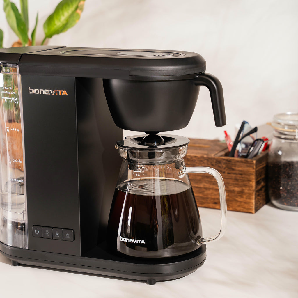 Enthusiast 8-Cup Drip Coffee Brewer with 1.3L Thermal or Glass Carafe