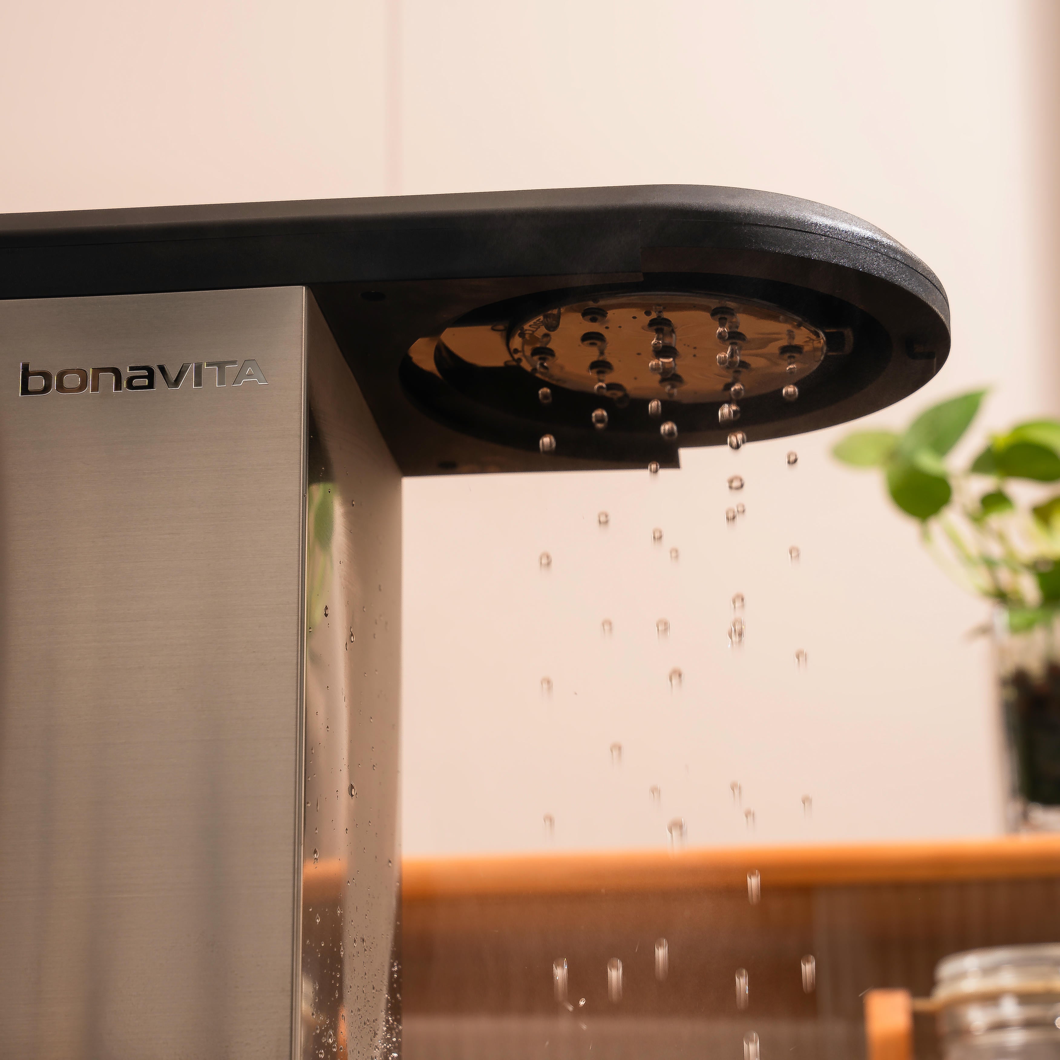 Enthusiast 8-Cup Drip Coffee Brewer with 1.3L Thermal or Glass Carafe