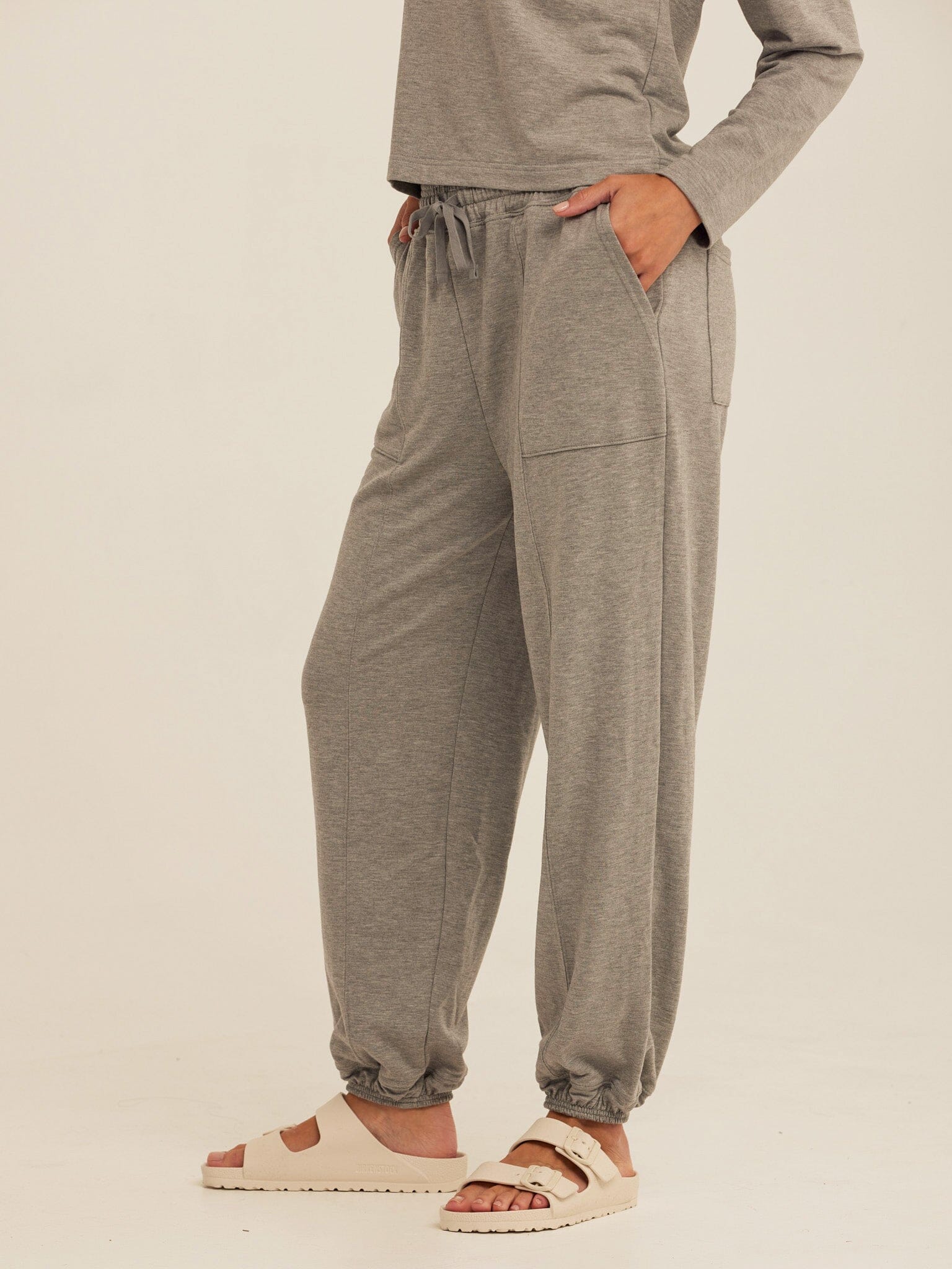 Lottie Modal Terry Jogger