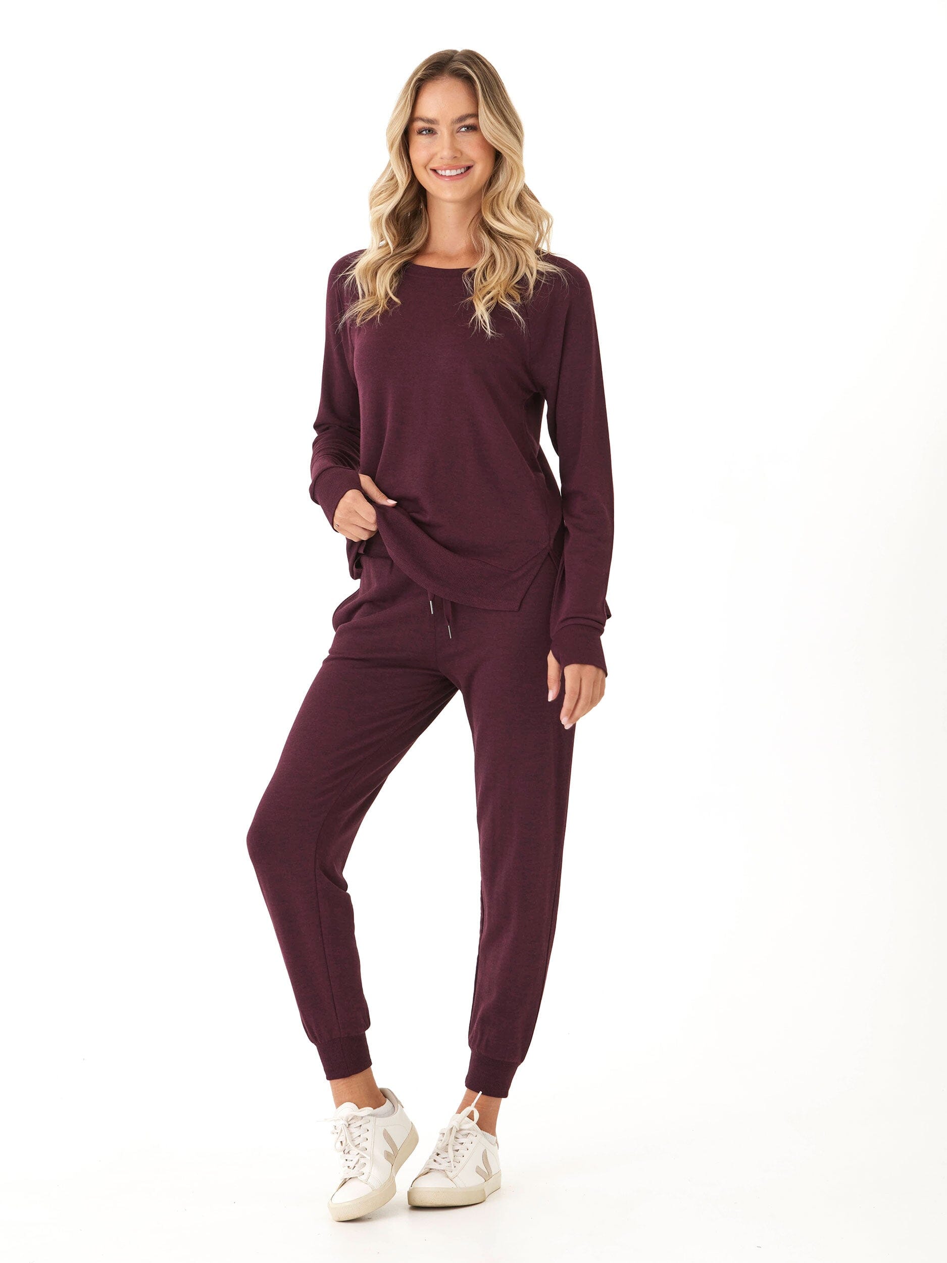 Leelu Feather Fleece Raglan Pullover