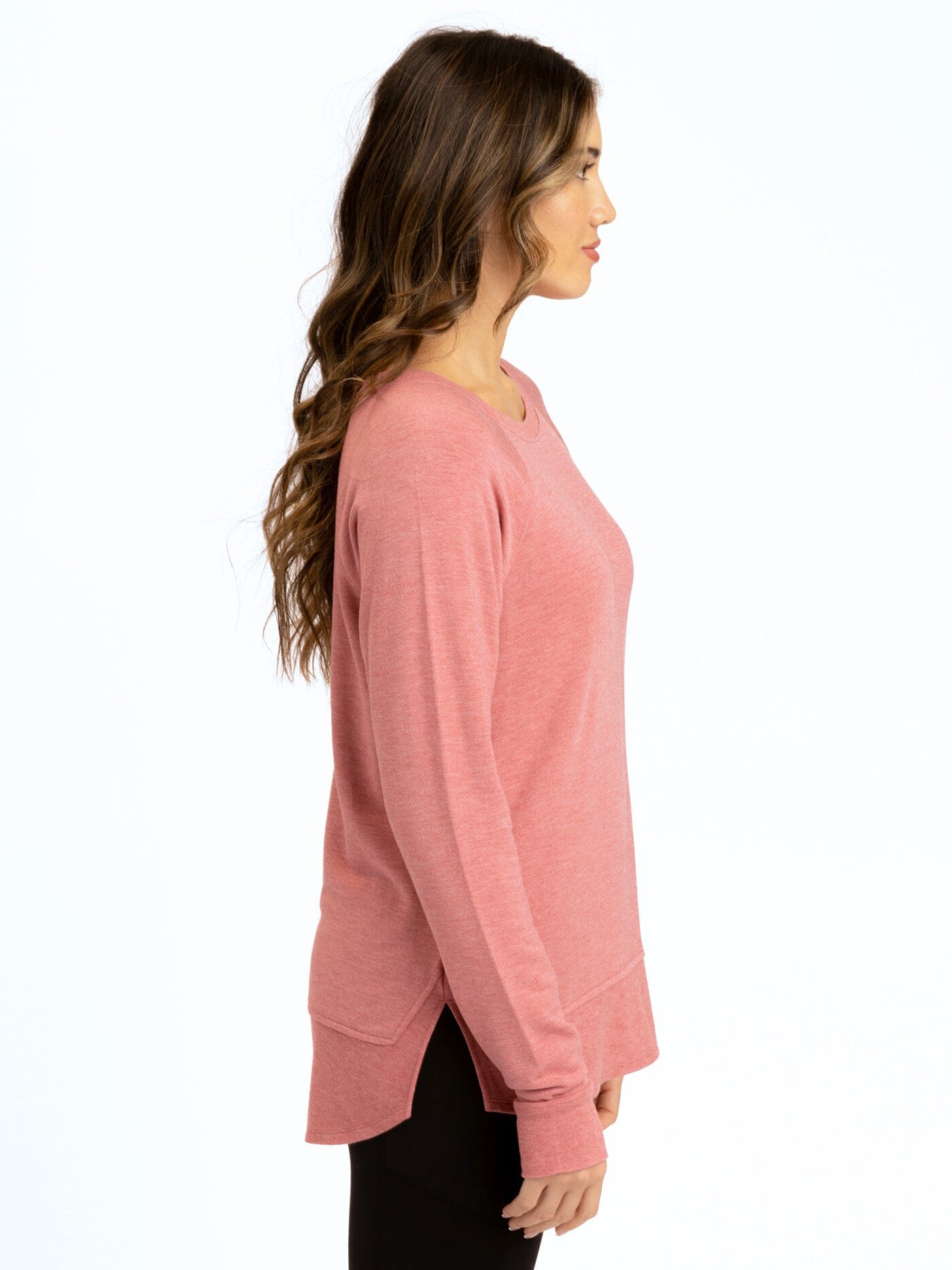 Leelu Feather Fleece Raglan Pullover