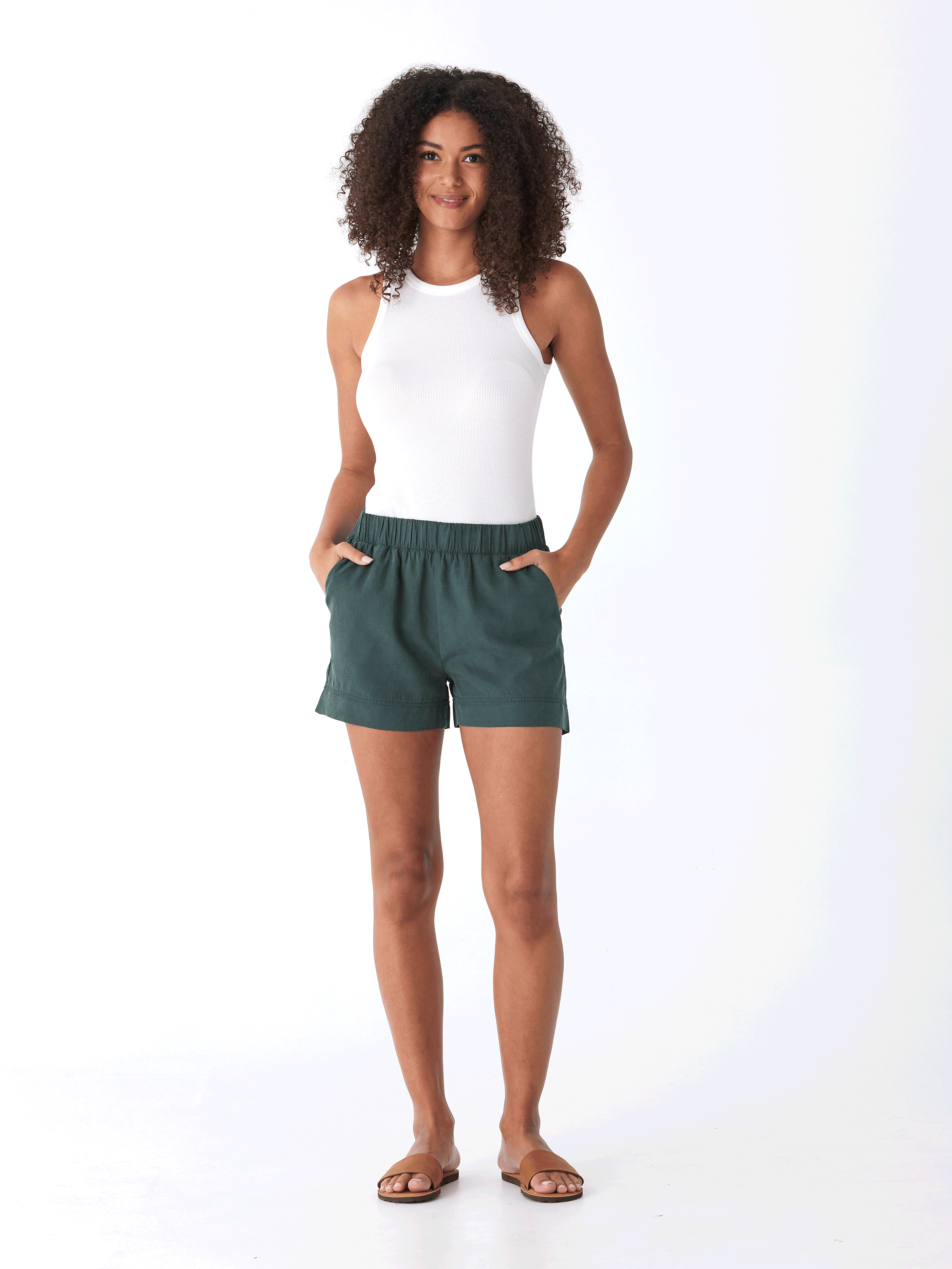Angelina Breezy Linen Short 3"
