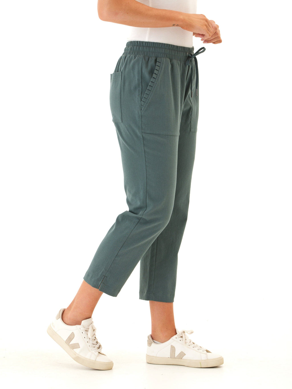 Linda Stretch Twill Capri Pant