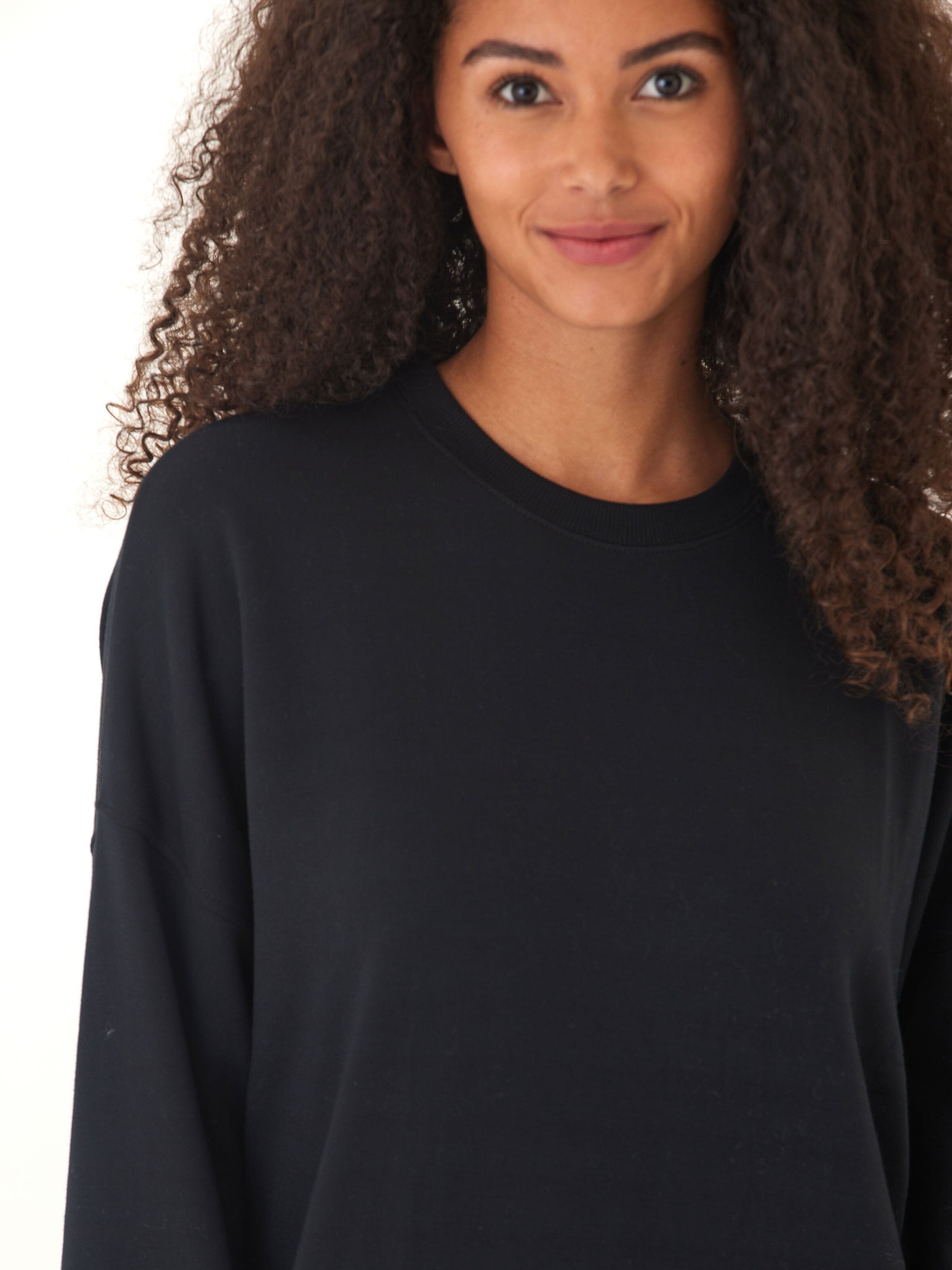 Cathy Boyfriend Feather Fleece Pullover