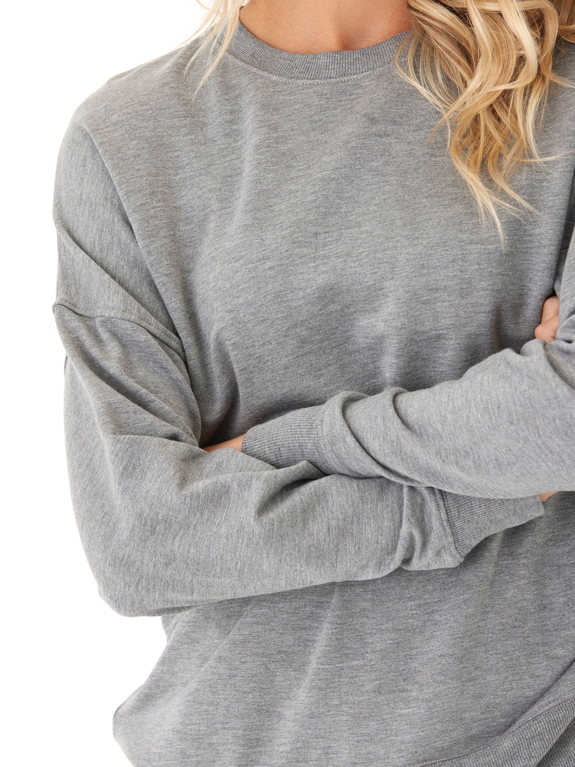 Cathy Boyfriend Feather Fleece Pullover