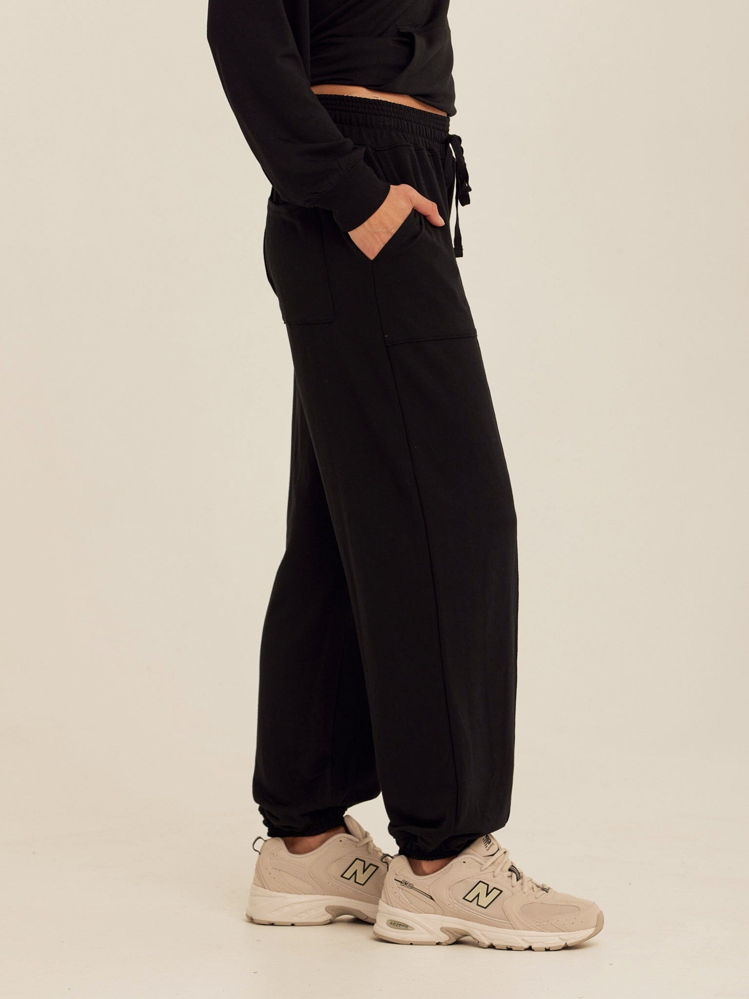 Lottie Modal Terry Jogger