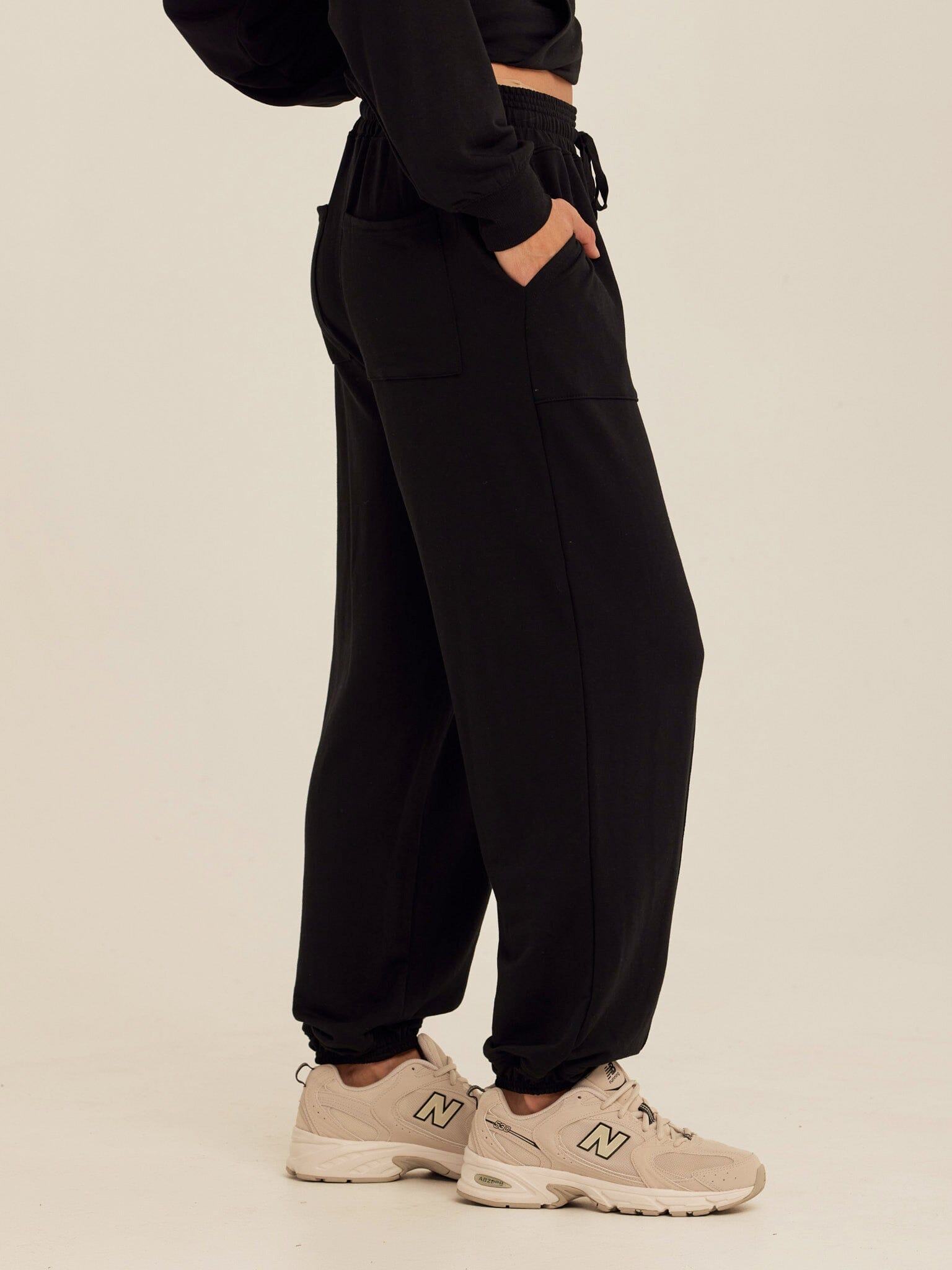 Lottie Modal Terry Jogger