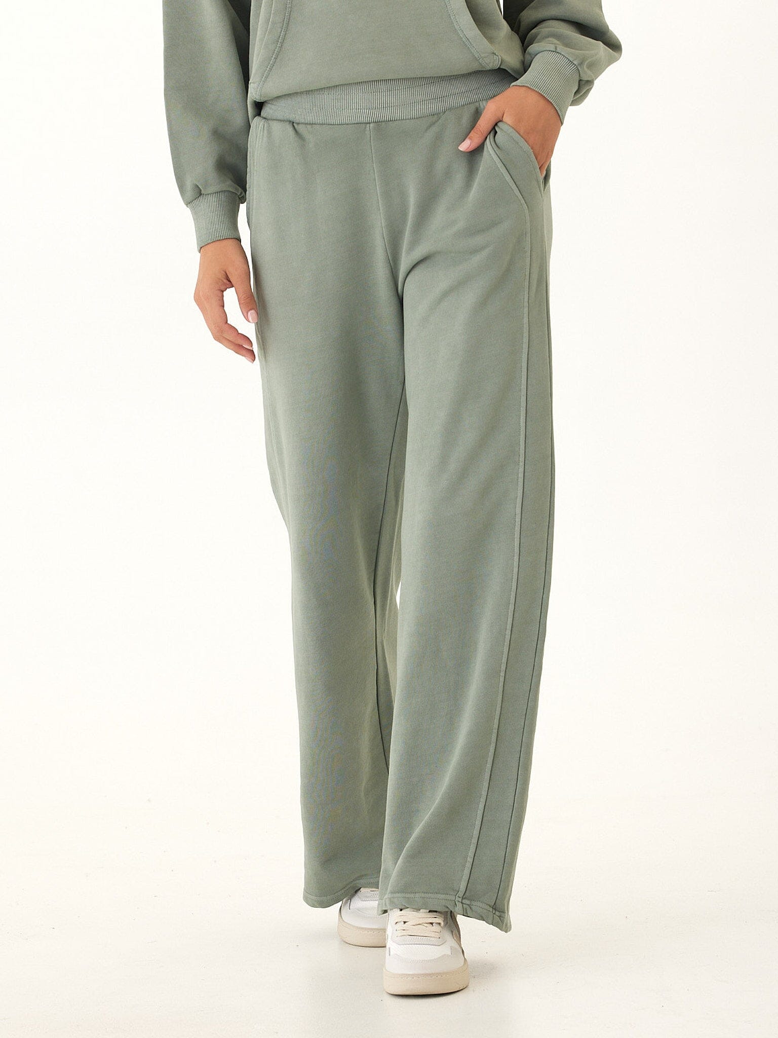 Esmeralda Mineral Wash Cotton Terry Wide Leg Pant