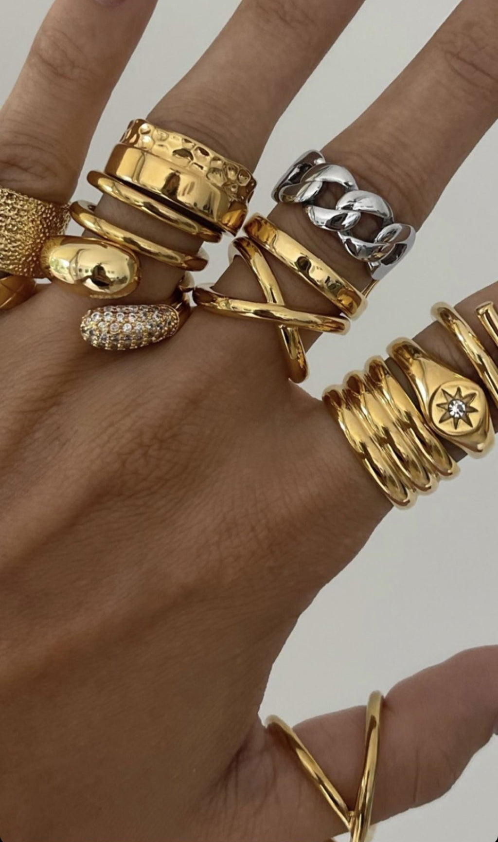 Anna Ring