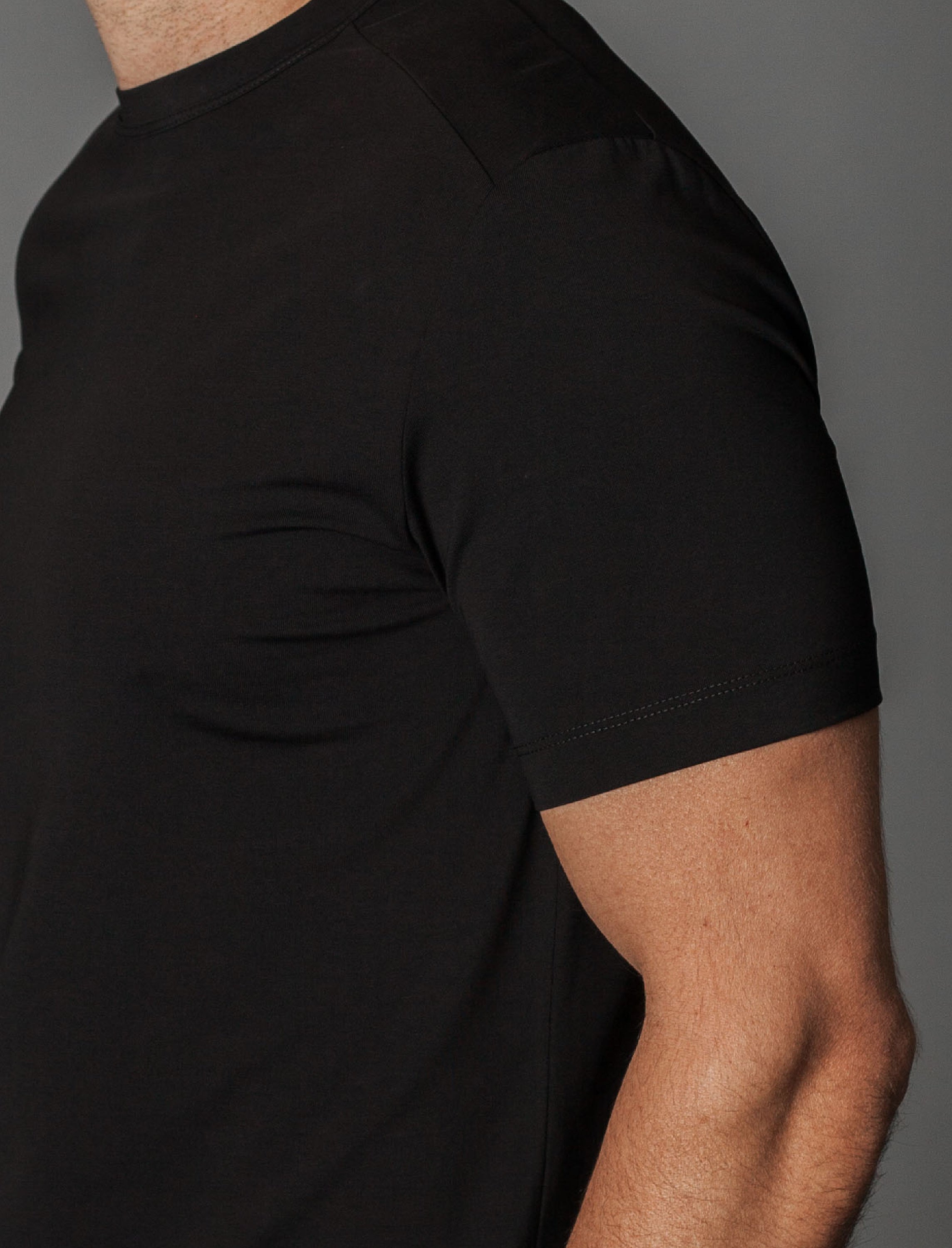 Buki Cinqo Tech Tee 4-Pack - White/Ice Flow/Blue Night/Black