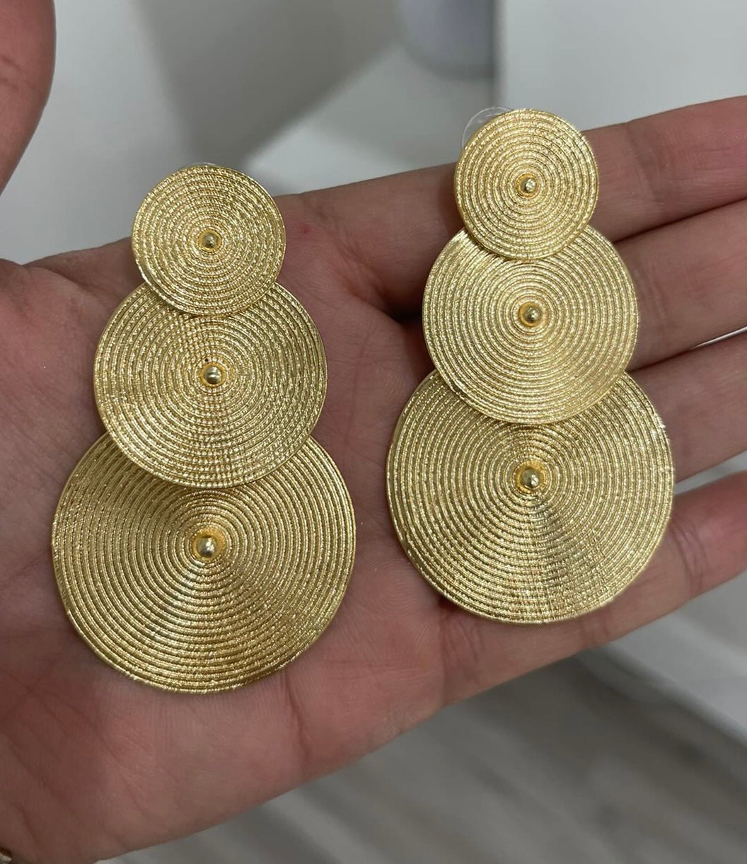 Retro Disc Earring